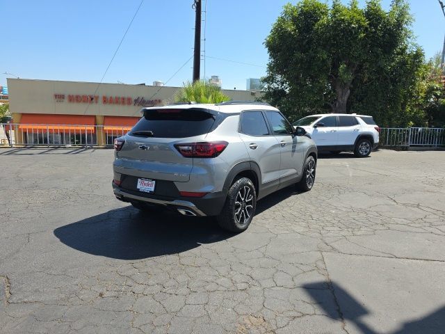 Certified 2024 Chevrolet TrailBlazer ACTIV w/ Convenience Package FWD image 3
