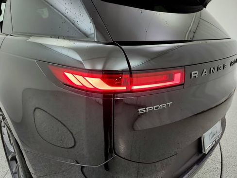 New 2026 Land Rover Range Rover Sport SE AWD/4WD image 27
