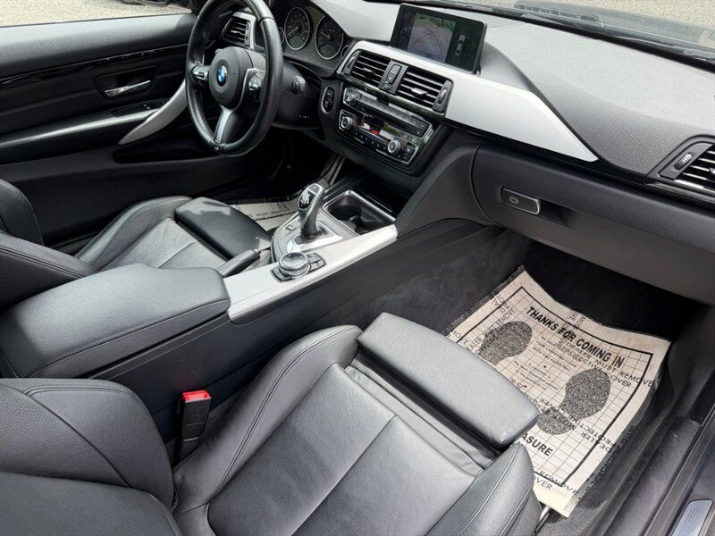 Used 2014 BMW 428i Coupe w/ M Sport RWD image 18
