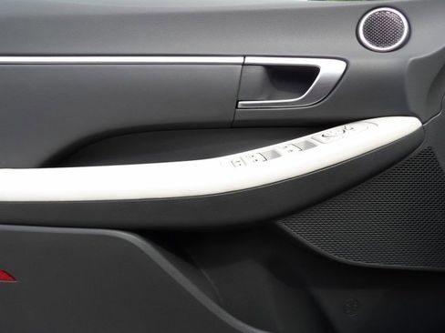 Used 2024 Hyundai Sonata SEL FWD image 13