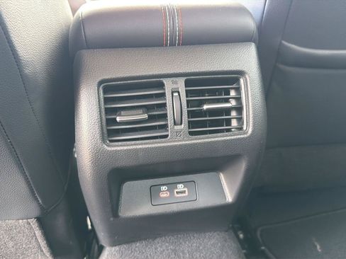 Used 2023 Nissan Altima 2.0 SR FWD image 21
