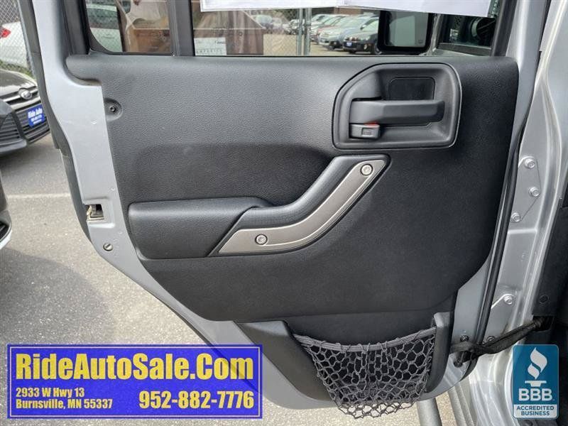 Used 2014 Jeep Wrangler Unlimited Sport w/ Quick Order Package 24S AWD/4WD image 11