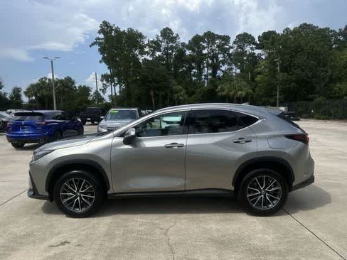 Used 2024 Lexus NX 250 FWD image 11