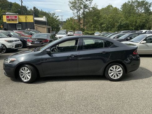 Used 2014 Dodge Dart SXT w/ Sun/Sound Group FWD image 8