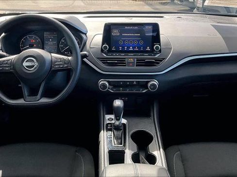 Certified 2025 Nissan Altima 2.5 S image 15