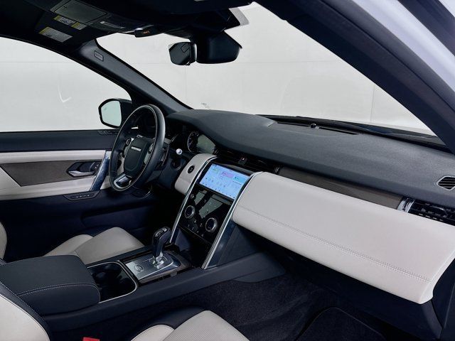 Used 2020 Land Rover Discovery Sport S R-Dynamic AWD/4WD image 28