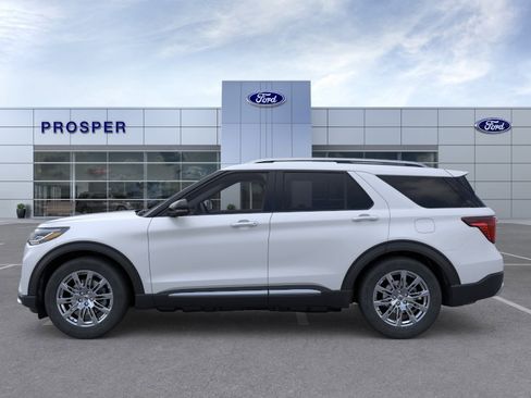 New 2026 Ford Explorer Platinum RWD image 3