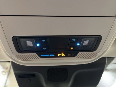 New 2026 Ford Expedition Active image 25