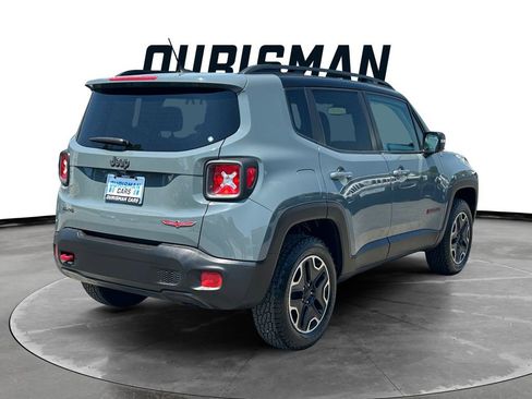 Used 2016 Jeep Renegade Trailhawk w/ Premium Trailhawk Package AWD/4WD image 7