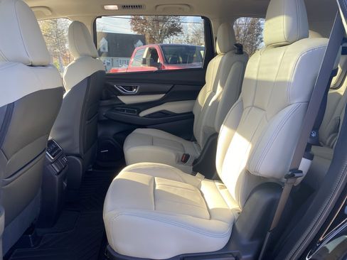 New 2025 Subaru Ascent Limited image 21