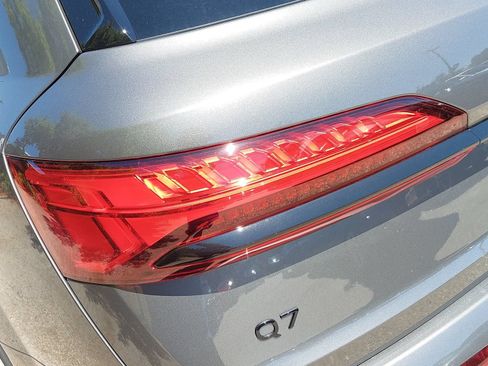 New 2026 Audi Q7 2.0T Premium Plus AWD/4WD image 38