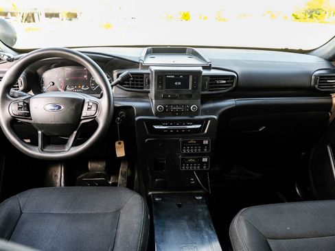 Used 2022 Ford Explorer 4WD Police Interceptor image 18