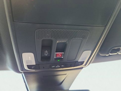 Certified 2025 Honda Civic Sport Touring image 36