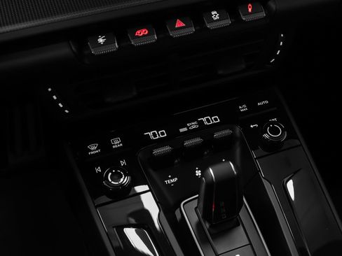 Certified 2025 Porsche 911 Carrera GTS RWD image 53