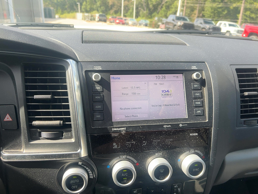 Used 2020 Toyota Sequoia SR5 RWD image 9