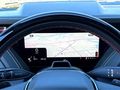 New 2025 GMC Yukon AT4 Ultimate image 5