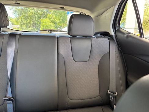 Used 2025 Buick Encore GX Preferred FWD image 37