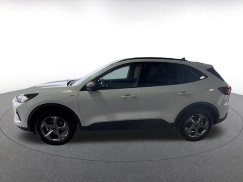 Used 2025 Ford Escape ST-Line image 12