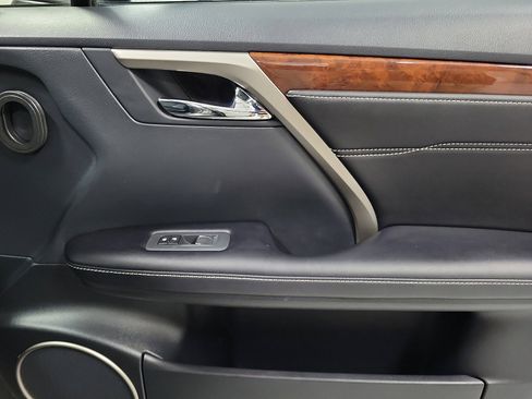 Used 2019 Lexus RX 350L AWD image 16