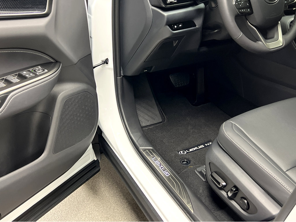New 2026 Lexus NX 350 AWD w/ Accessory Package (P3) image 8