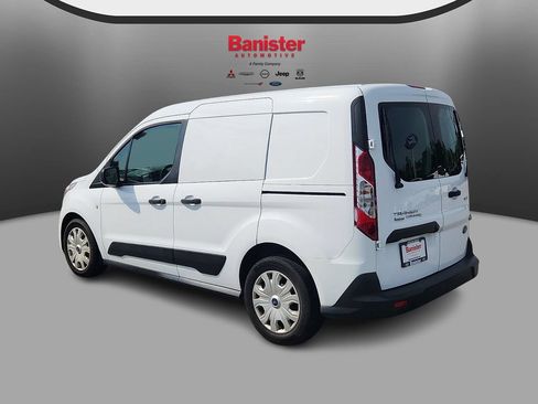 Used 2019 Ford Transit Connect XLT FWD image 6