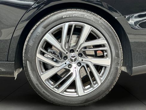 Used 2024 Mercedes-Benz E 350 4MATIC Sedan image 25