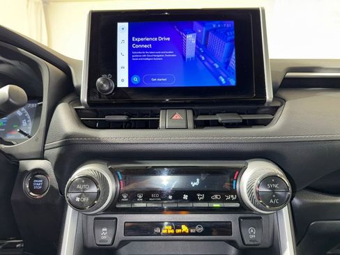 Certified 2025 Toyota RAV4 XLE AWD/4WD image 26