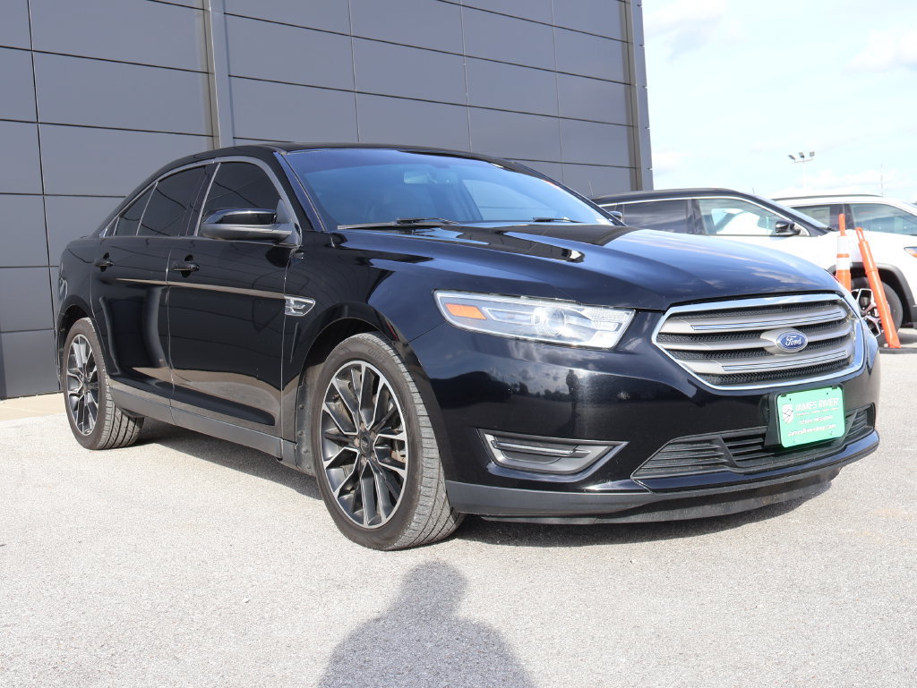 Used 2018 Ford Taurus SEL w/ Equipment Group 201A FWD image 6