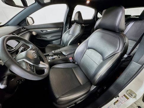 Used 2023 INFINITI QX55 Essential image 16