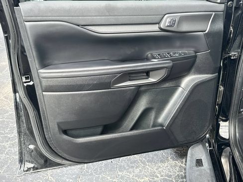 Certified 2025 Ford Ranger Raptor AWD/4WD image 10