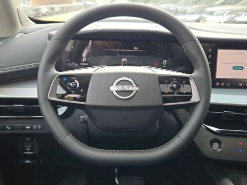 New 2026 Nissan Murano Platinum AWD/4WD image 17