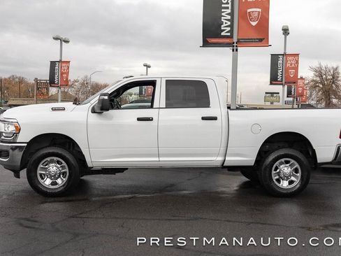Used 2024 RAM 2500 Tradesman w/ Chrome Appearance Group image 14