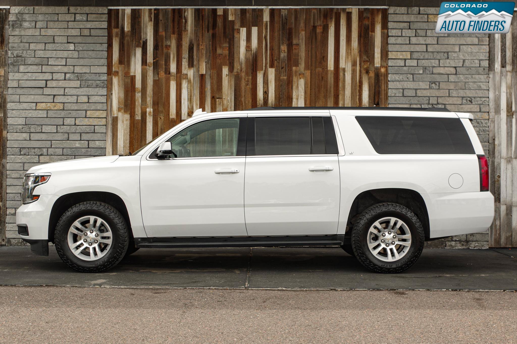 Used 2017 Chevrolet Suburban LT AWD/4WD image 3