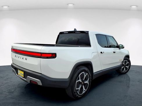 Used 2022 Rivian R1T Adventure AWD/4WD image 6