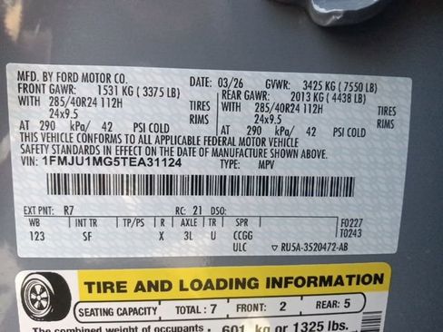 New 2026 Ford Expedition Platinum image 42