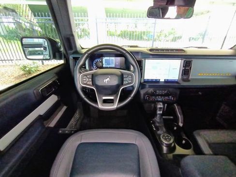Used 2021 Ford Bronco First Edition AWD/4WD image 41