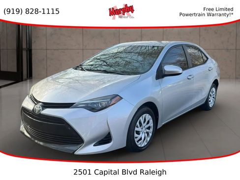 Used 2017 Toyota Corolla LE image 1