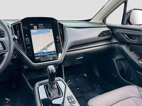 Certified 2024 Subaru Crosstrek 2.5i Limited w/ Crosstrek Mirror Package image 25