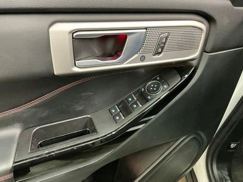 Used 2024 Ford Explorer ST-Line w/ Class IV Trailer Tow Package image 15