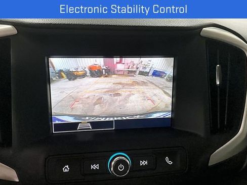 Certified 2024 GMC Terrain SLE image 17