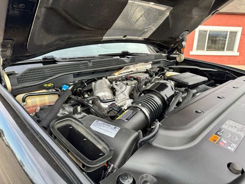 Used 2019 GMC Sierra 2500 Denali w/ Duramax Plus Package AWD/4WD image 37