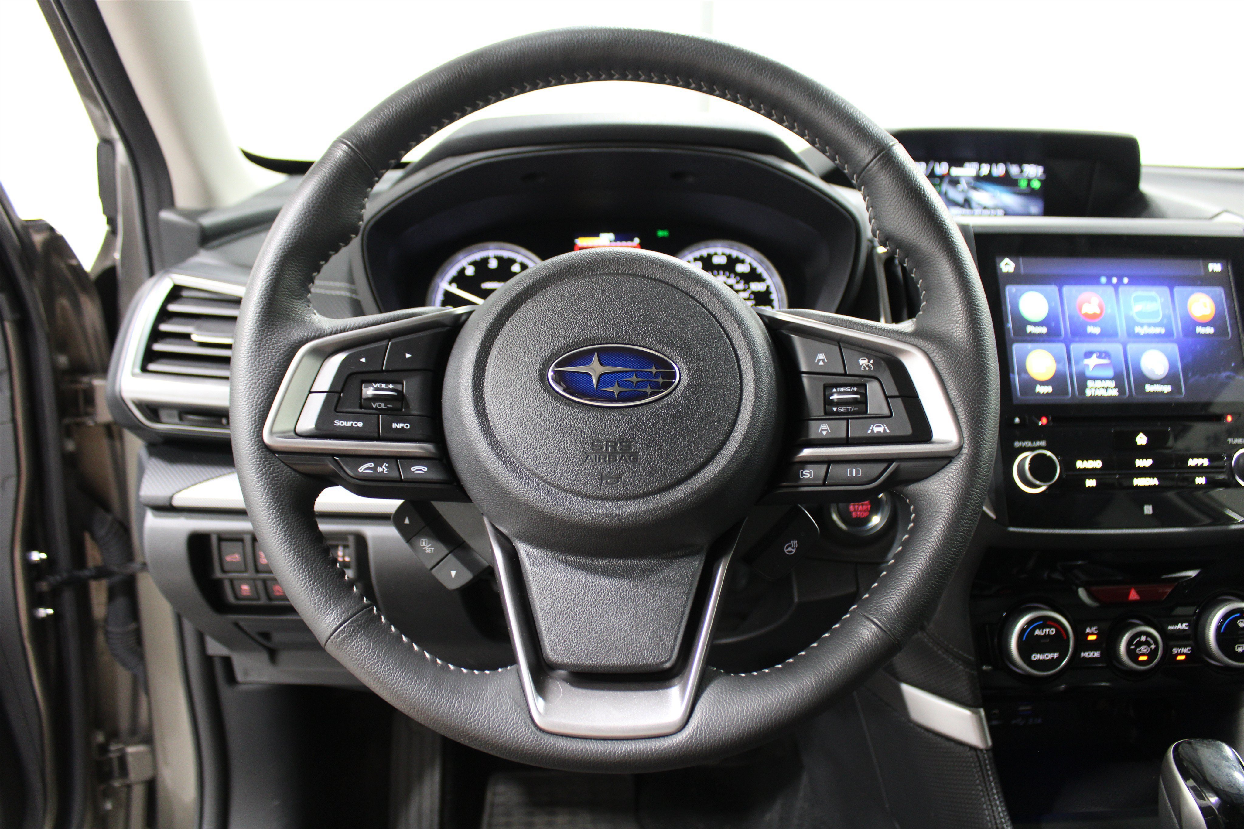 Used 2019 Subaru Forester Limited w/ Popular Package #3 AWD/4WD image 9