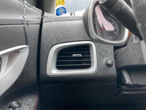 Used 2015 Chevrolet Equinox LT w/ Driver Convenience Package image 34