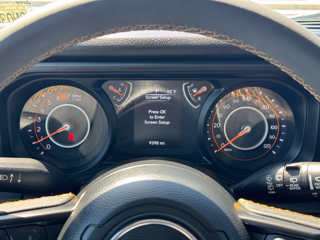 Used 2025 Jeep Wrangler Unlimited Sport AWD/4WD image 13