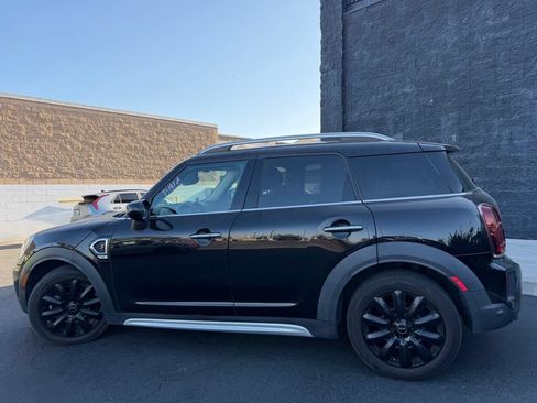 Used 2022 MINI Cooper Countryman S w/ Storage Package FWD image 3