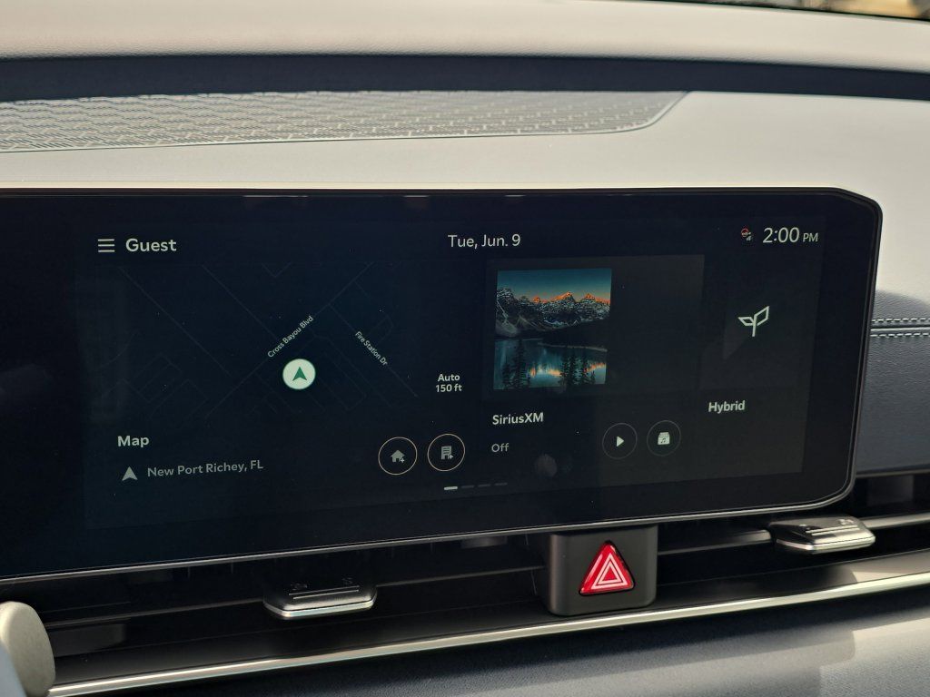 New 2026 Kia Carnival EX FWD image 24