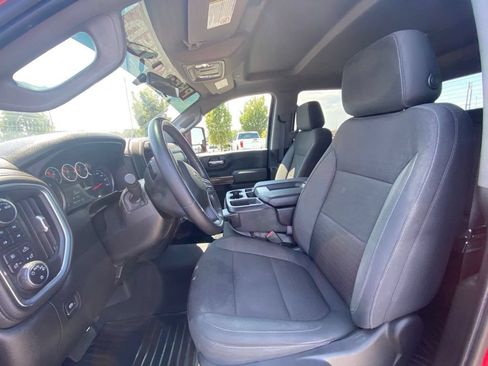 Used 2022 Chevrolet Silverado 2500 LT w/ Convenience Package AWD/4WD image 13