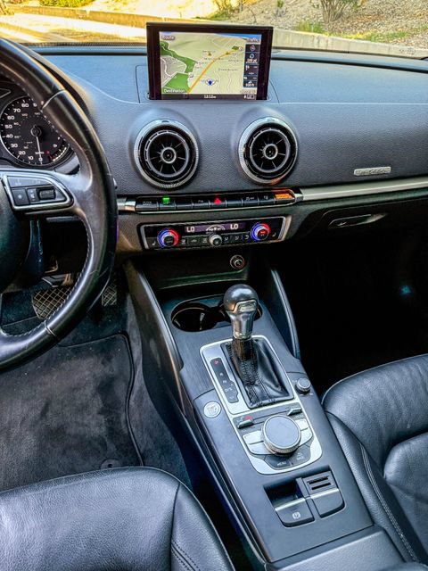 Used 2016 Audi A3 e-tron Premium w/ Audi MMI Navigation Plus FWD image 8