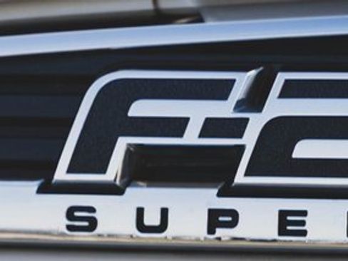 Used 2015 Ford F250 Platinum w/ FX4 Off-Road Package image 21