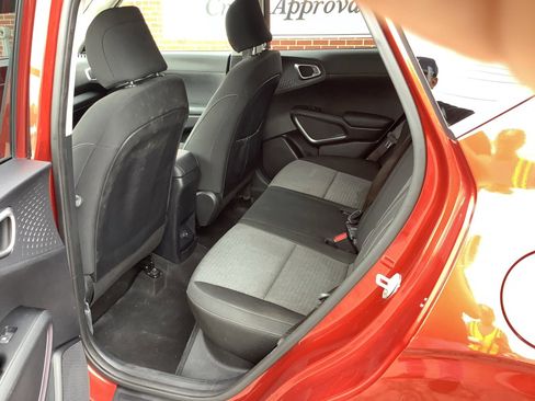 Used 2020 Kia Soul EX image 8